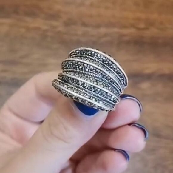 Retro Black Marcasite Wide Band Ring - Picture 6 of 9